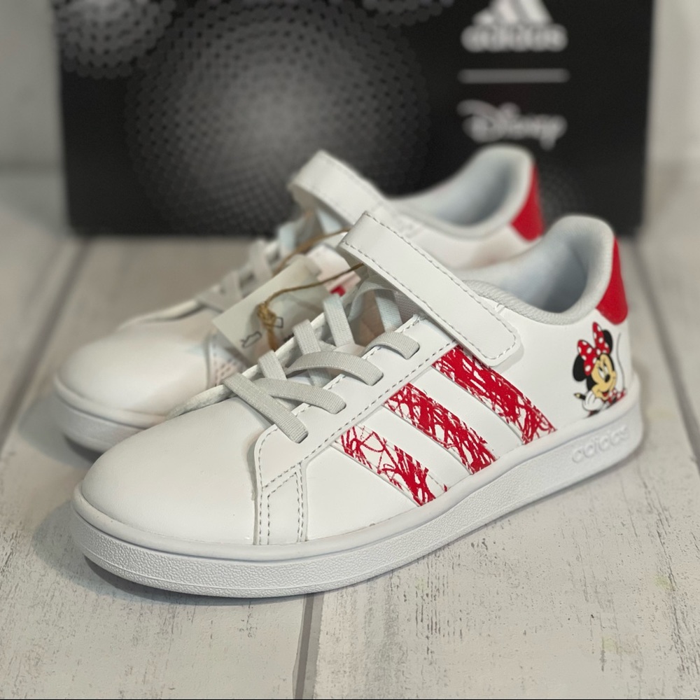 ADIDAS x DISNEY MM GRAND COURT KIDS SHOES SIZE 12.5 K
